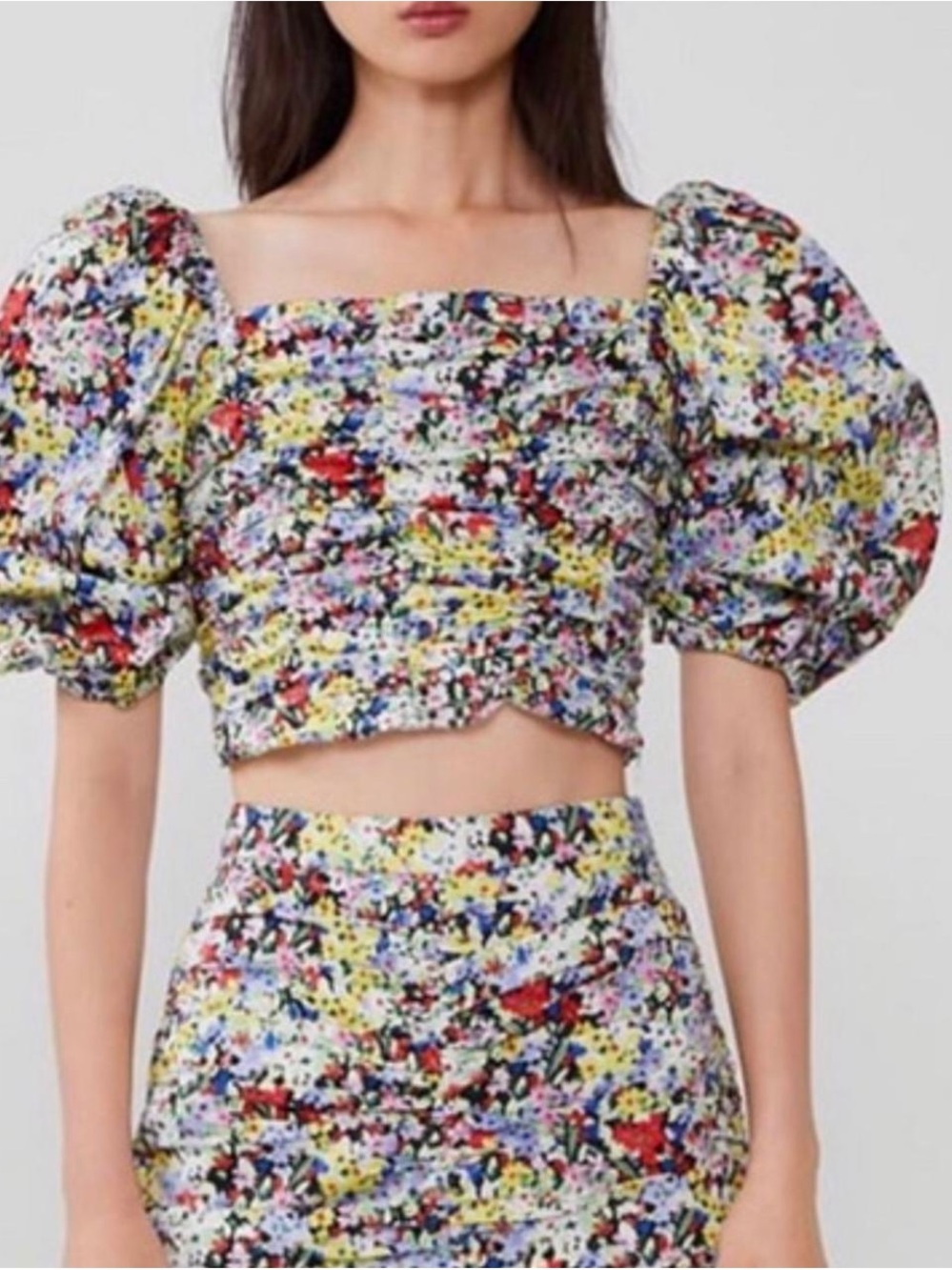 NEW Zara Floral Smocked Puff Sleeve Crop Top Size Small